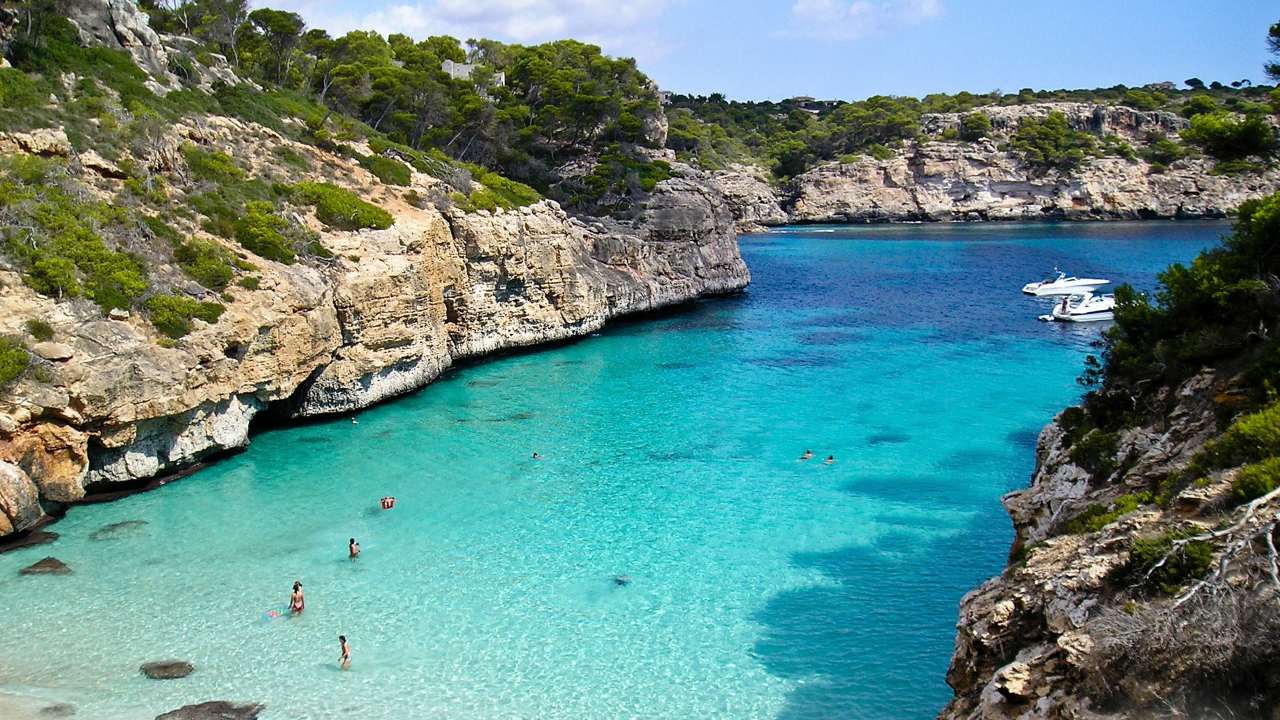 10 секретних пляжів Європи