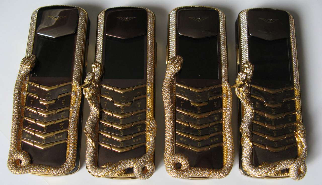 10 найдорожчих мобільних телефонів у світі